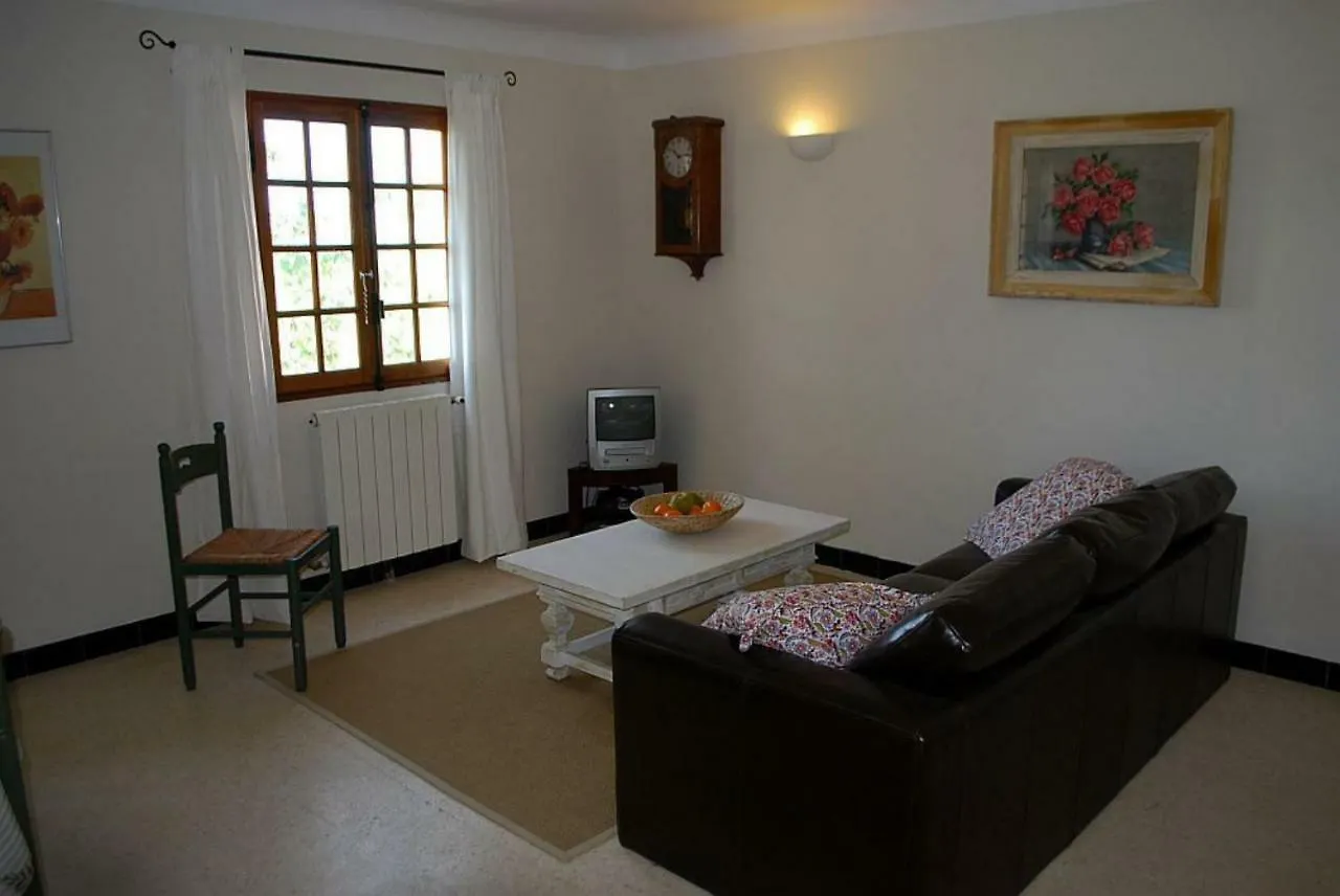 Amandier Mazan Apartment